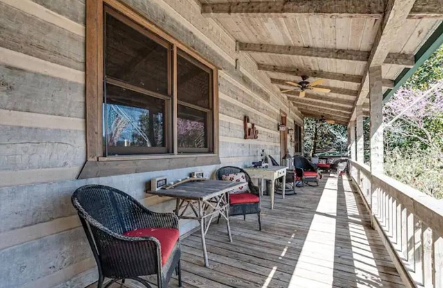 Cabin in The Cove II, Center Hill Lake, TN.
