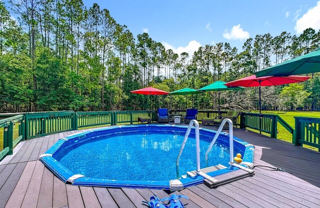 Cabin Retreat on 8.5 Acres – High Springs, FL