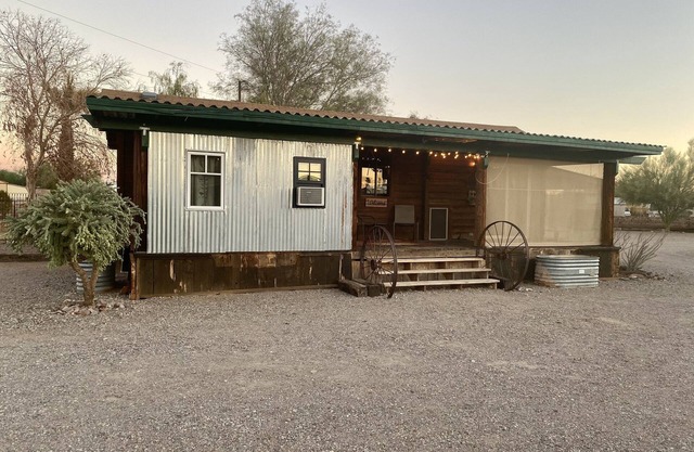Cabin Style Home on Peaceful Property