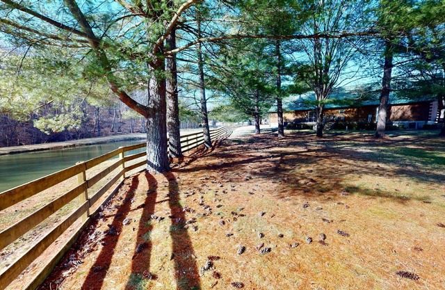 Cabins In Hocking - Knotty Pine