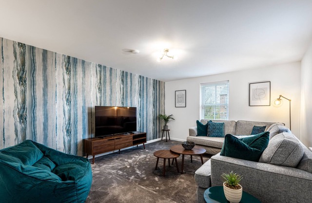 Caboose Stays - Cavalry Road