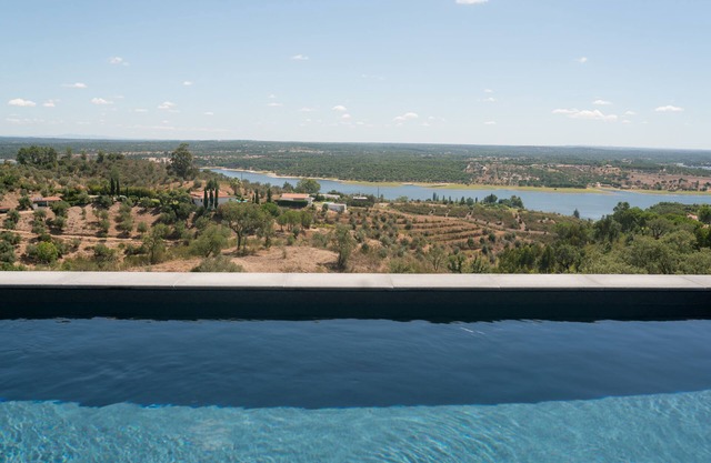 Caju Villas Montargil - Villa Vale Vilão