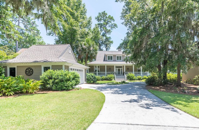 Callawassie Charm: A 3 bed, 3.5 bath home with beautiful views.