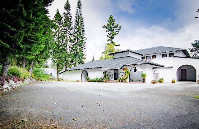 Cameron Highlands Bungalow(Pine Cottage)