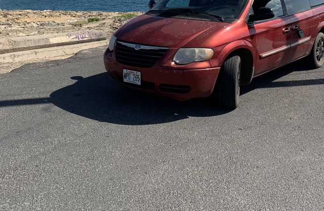Campervan w/ Farm Parking - Oahu, Hawaii