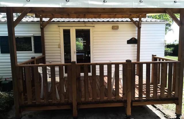 Camping de la Belle Etoile * - Mobile home Cottage comfort 2 bedrooms covered terrace 3 people