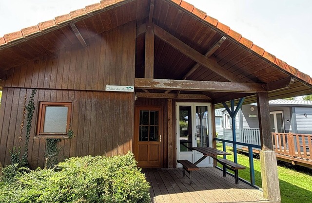 Camping La Tentation - Chalet des Marrons