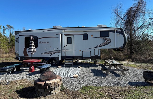 Campsite #3 Cozy RV in Lovely St. George with AC, WiFi