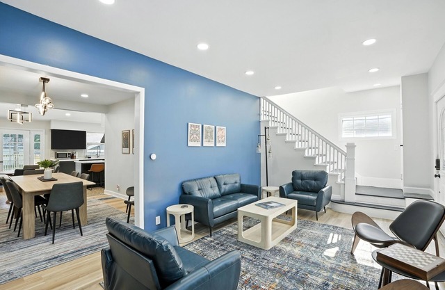 Campus To Dunes Escape | 2 King Beds | Game Area + Fire Pit + Deck Lounge