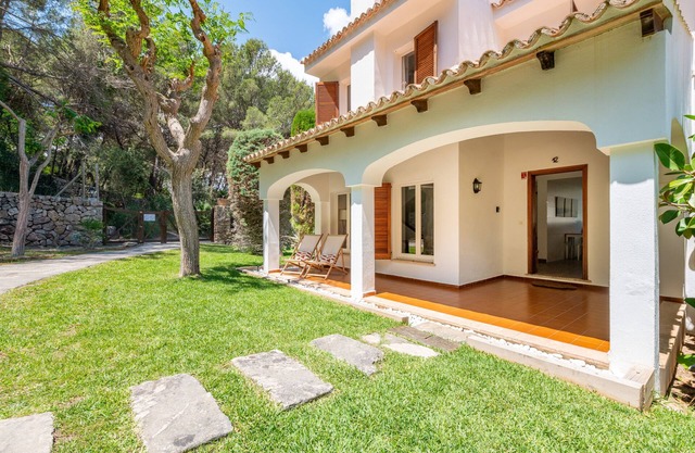 'Can Botana 12' with Mountain View, Wi-Fi and Air Conditioning