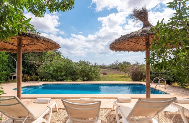 Can Cusina. Charming House With Swimming Pool