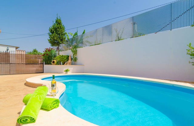 CAN PISTOLA - Villa with private pool in Algaida. Free WiFi