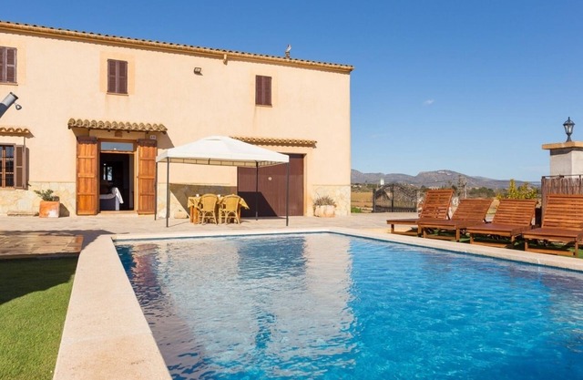 Can Pont - Beautiful villa with pool and garden in Manacor