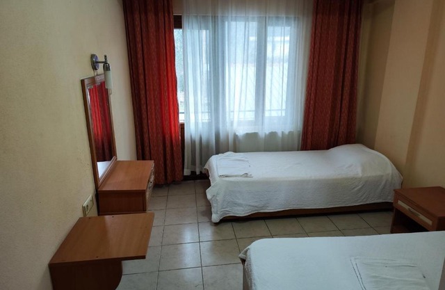 Caner Mountain Hotel