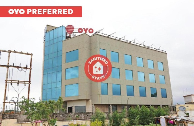 Capital O 2642 Skyline Hotel