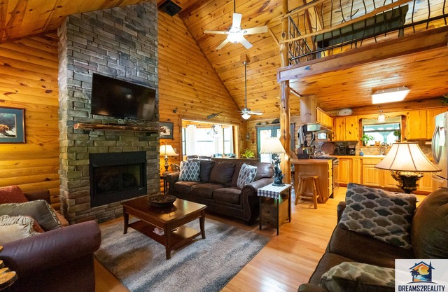 🌅 CAPTAINS COOL WATER CABIN ~ PUBLIC BOAT LAUNCH 🚤 GREAT FISHING 🎣(CCWC)