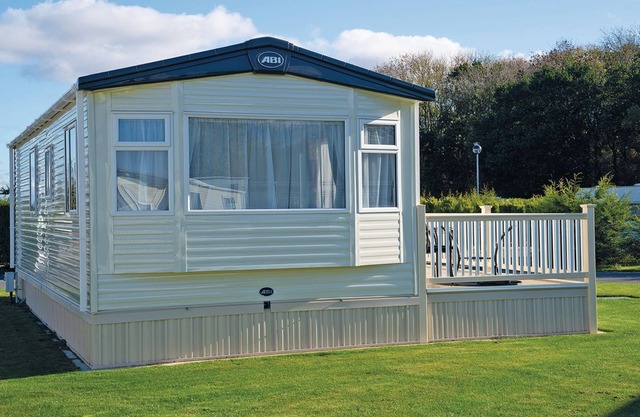 Caravan with one double and two twin.