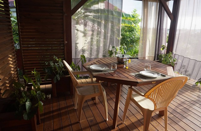 Caribbean Creol 'Keys - studio anoli - 10 min walk from the beach and shops