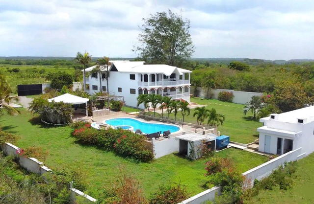 Caribbean Oceanview Villa Alia for 20 guests w/pool, bbq, basket