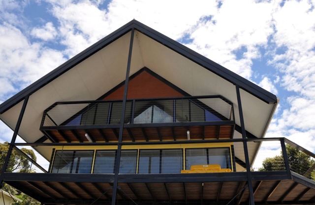 Carnaby's Hide - Amazing Albany Western Australia