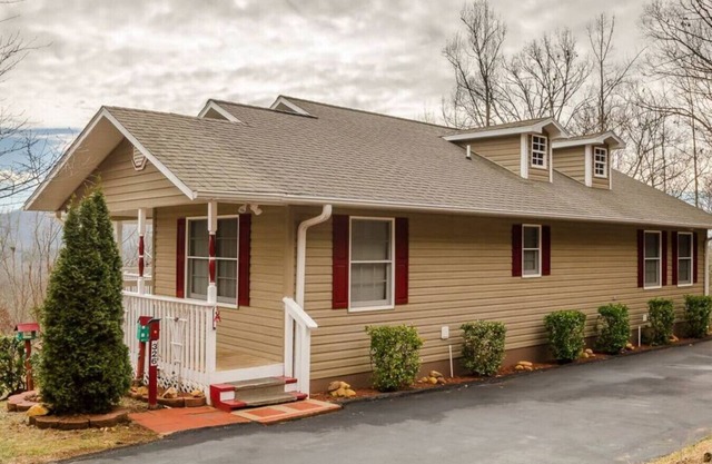 Carolina Crest Beautiful Home