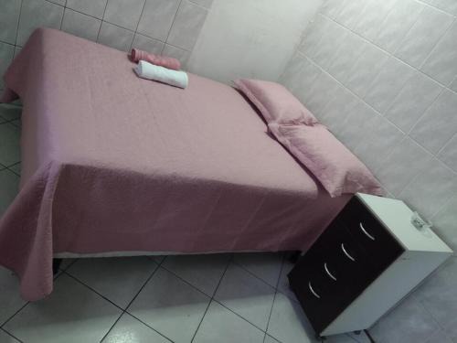 Casa 02 em bairro previlegiado