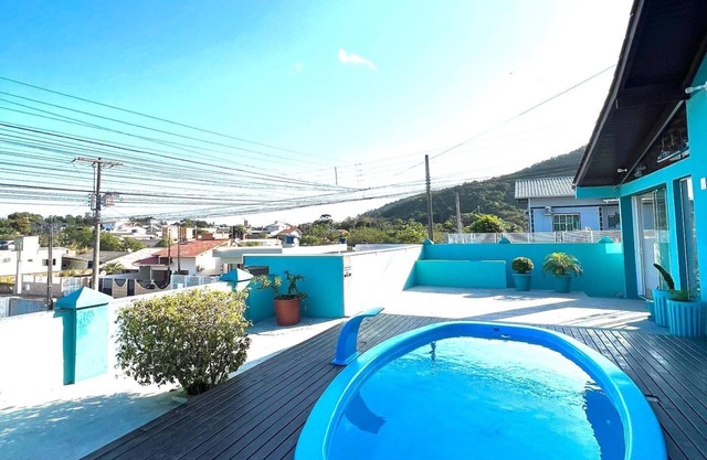 Casa Aconchegante na Praia de Zimbros em Bombinhas .venha Curtir com a Família