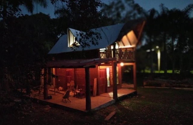 Casa Alegra, Chalet de Madera y Jacuzzi