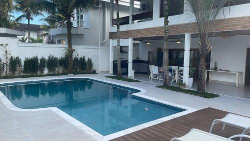 Casa alto padrão Jd Acapulco