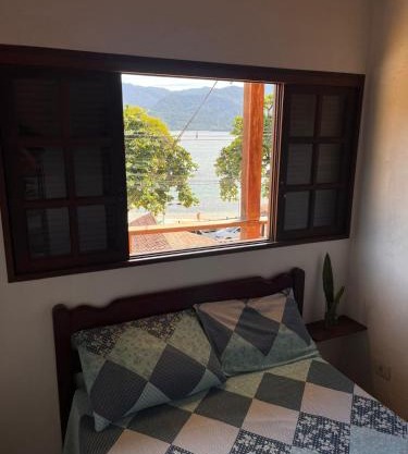 Casa amarela