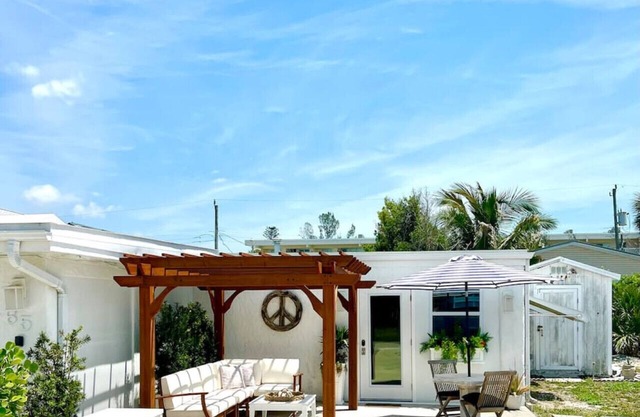 Casa Amistad 1 - Third House From the Beach