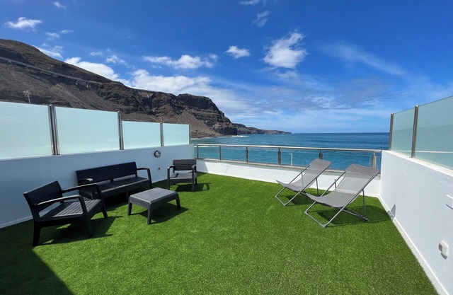 Casa Atlántico. Tranquilidad y Confort en Primera Línea de mar