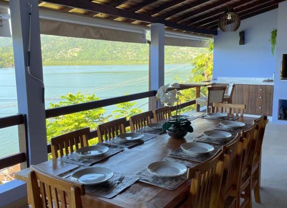 Casa Belvedere na Ilha do Araujo e Ganhe 1 passeio de barco