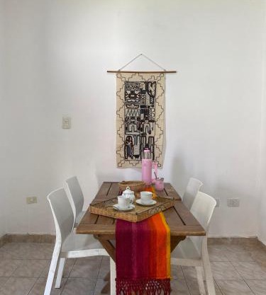 Casa con la mejor ubicación. A un paso de todo!