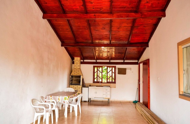 Casa c churrasq 350m da Praia do Sonho, Palhoça/SC