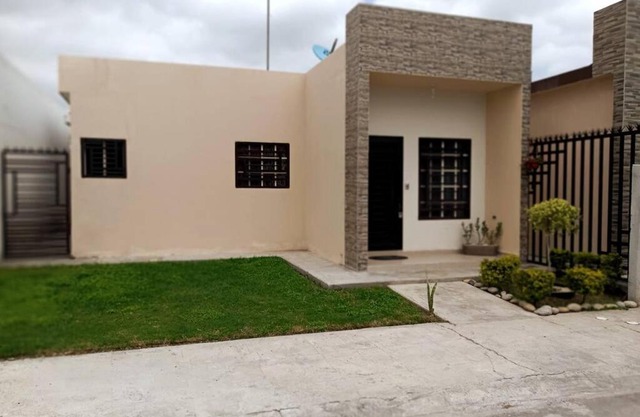 Casa cerca de la Universidad de Montemorelos