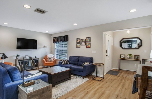 Casa Citrus -Near Downtown Clermont, NTC, Chain of Lakes, and area attractions