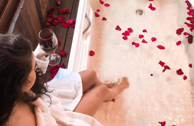 Casa com Hidromassagem e Área de Lazer em Balneário Gaivota