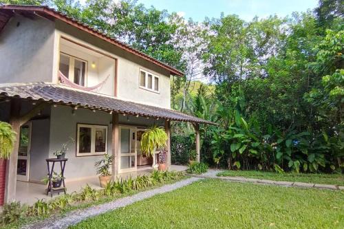 Casa com Quintal Ideal para o Pet e Churrasqueira