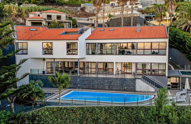 Casa Crerital - By Wehost