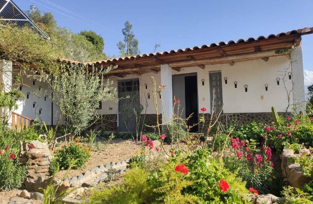 Casa de campo Cushta en medio de la naturaleza y con vista al nevado Huascarán
