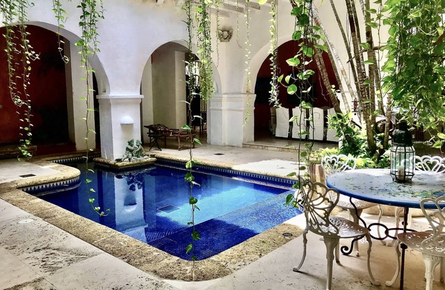 Casa de la Iglesia, beautiful 6 BR Villa with Pool