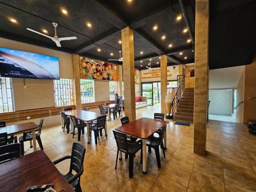 Casa de Perú Iquitos- Hotel & Restaurant