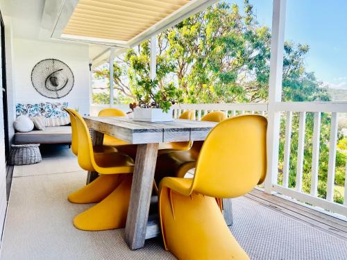 Casa de Piña walk to the beach