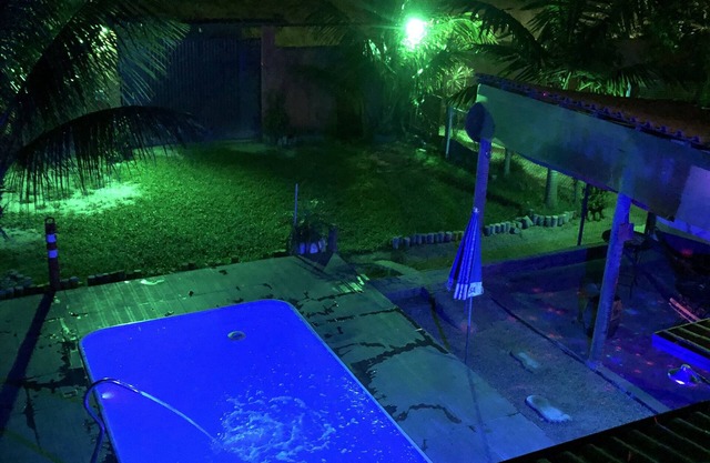 Casa de Temporada em Xerém com Muito Verde e Cachoeira Natural