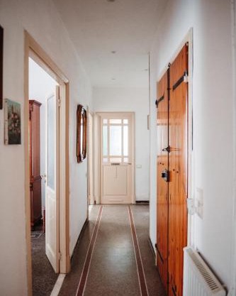 Casa elegante in mezzo al verde