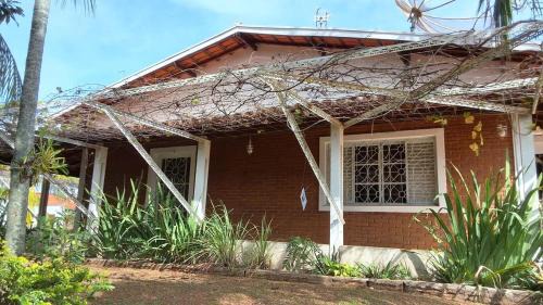 Casa em Aguas de Lindoia - Próxima ao balneário e da praça principal