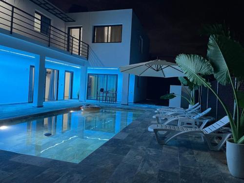 Casa Entre Playas con piscina en Las Galeras