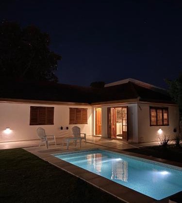 Casa Franklin, A media cuadra de la laguna!