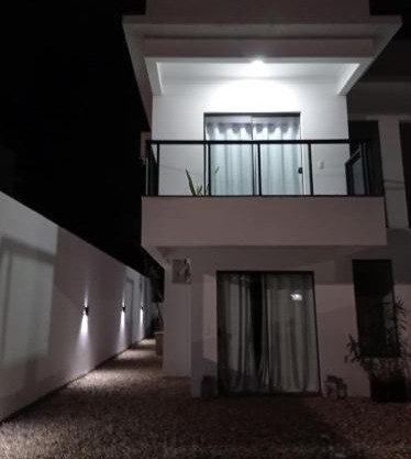 Casa geminada 2 no Mariscal